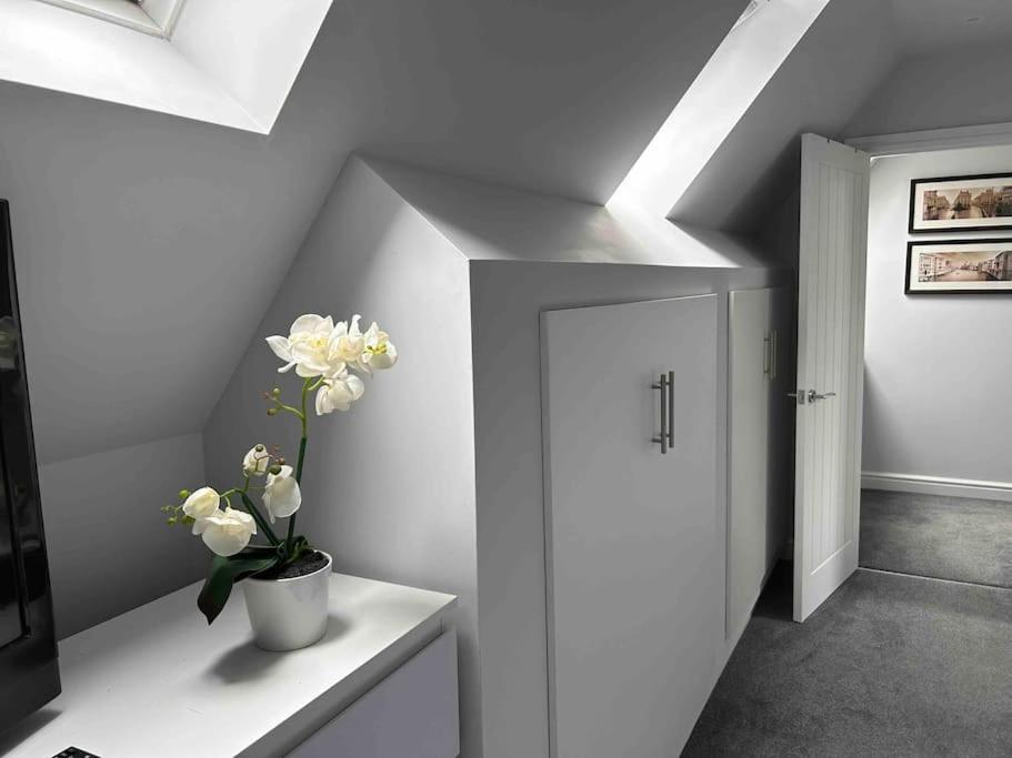 Hedgehog Cottage Bury St. Edmunds Bagian luar foto